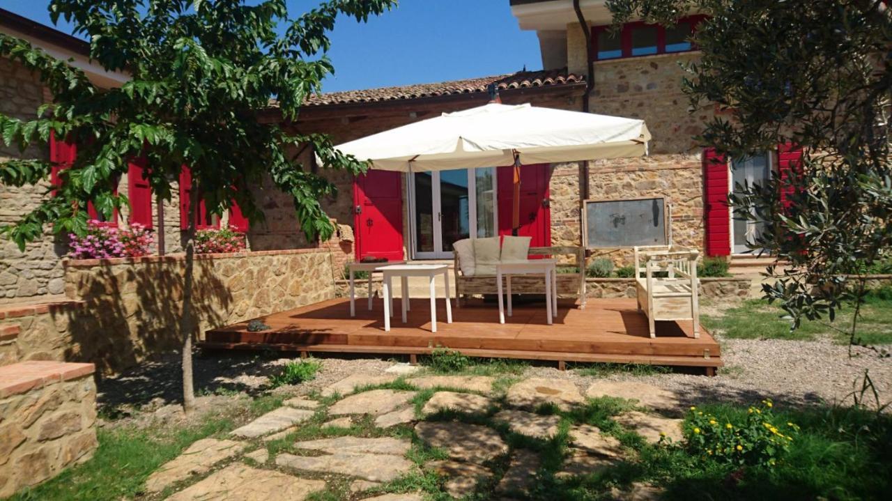 Il Barbagianni Bed & Breakfast Montepescali Luaran gambar